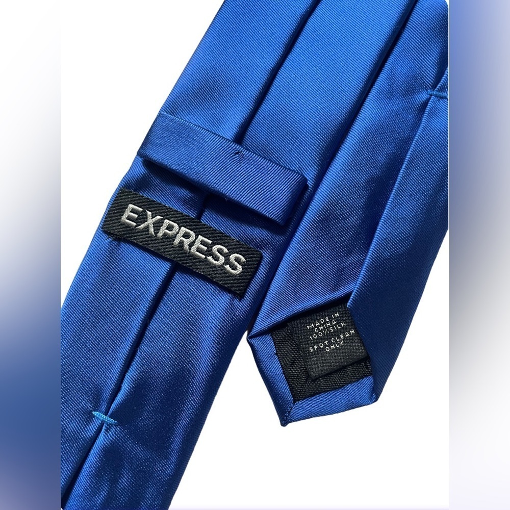 Express men’s Tie 100% silk - Picture 2 of 3